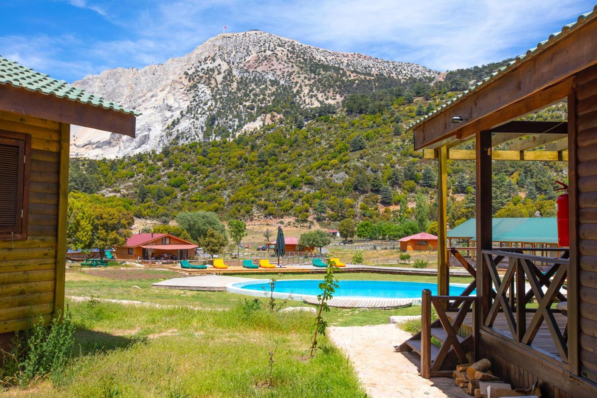 Hotel Babakamp Eco Ranch & Retreat Ölüdeniz Esterno foto